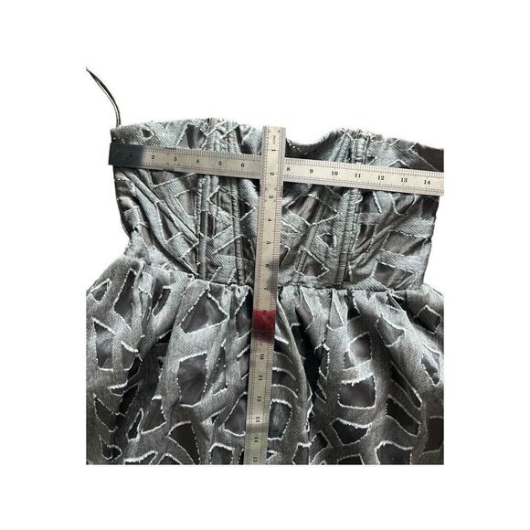 Alice + Olivia Grey Kristin Strapless Gray Dress Textured Fit Flare Dress Mini M - Picture 8 of 10